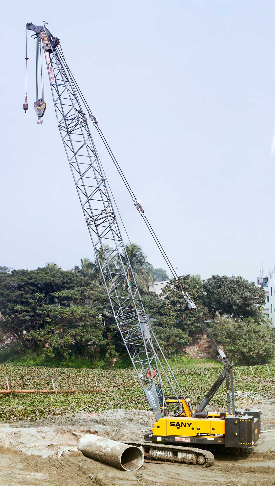 Sany SCC600 E, China.