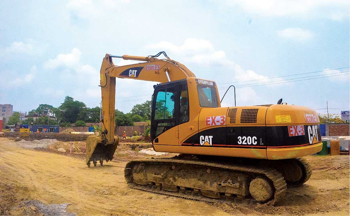 Excavator, Caterpillar 320C.