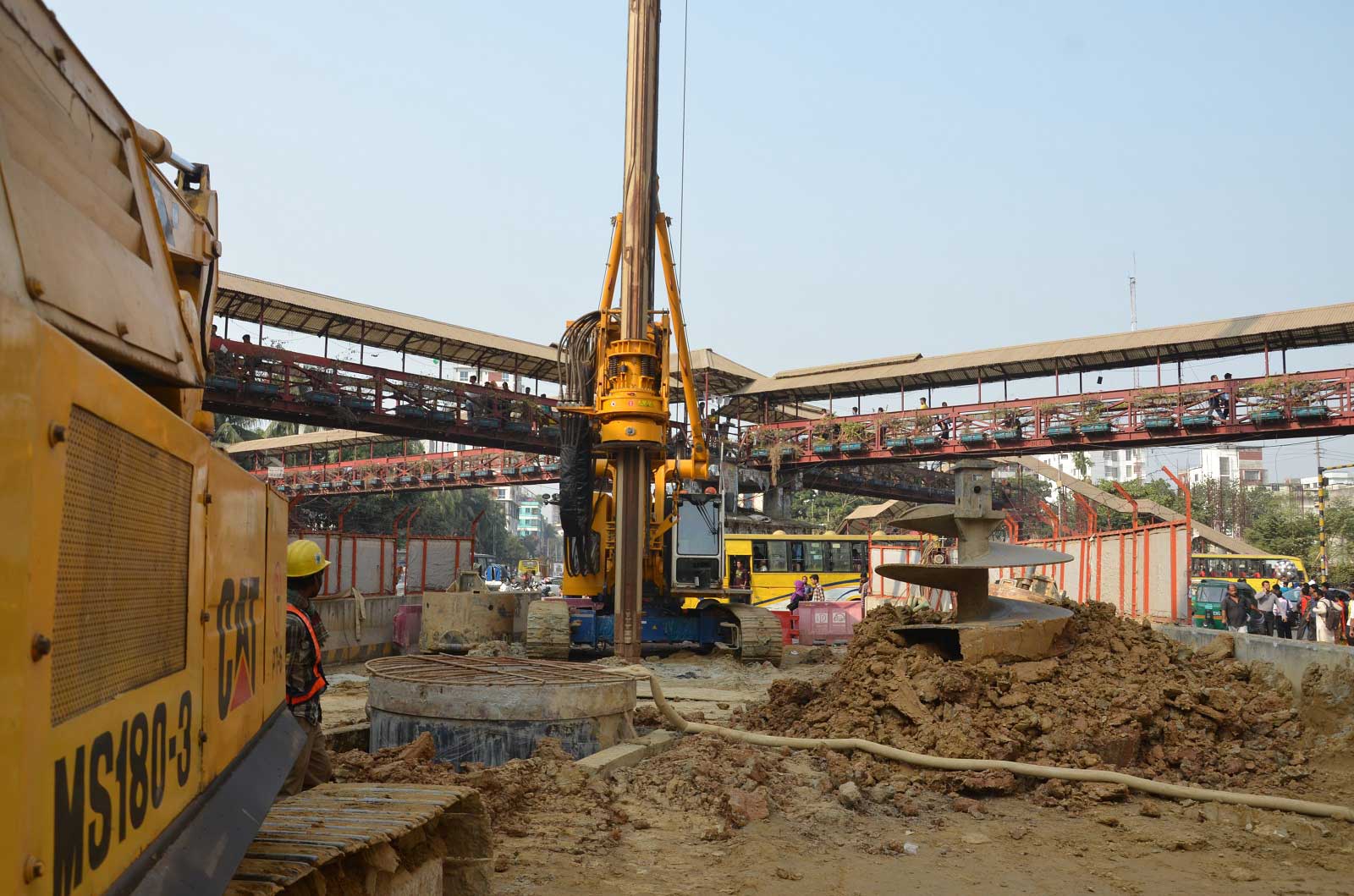 Construction of 1800 φ bored pile for DMRT Line–6, Cp–04, Mirpur–10.